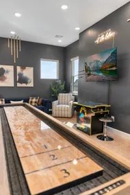 Elevated Lakefront Retreat: Gameroom, SUP's, Dock - Image 4