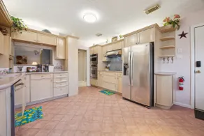 Luxury VillaHome & NASA, Kemah, Galveston - Image 5