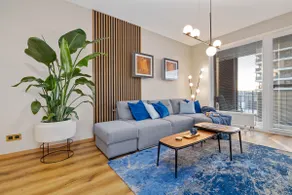 Golden Moon Apartment - Image 4