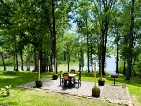 Charming TN lakefront cottage in Douglas Lake! - Image 2