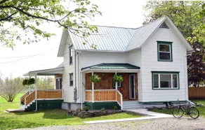 Cayuga Lake Farmhouse on Finger Lakes Wine Trail - Image 4