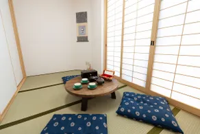 For families and groups - up to 8 people OK | Quiet house in Takamatsu, KU | Singles are also welcome - Image 2
