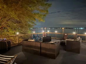 Beautiful, Cozy, Island Waterfront! - Image 2