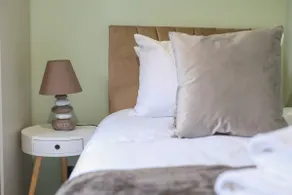 -Bed Newcastle Home Near Airport & City | Parking - Image 5