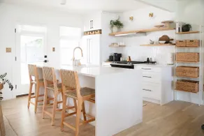 Honey’s House with Cozy Casita & Outdoor Oasis - Image 2