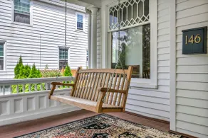 Charming Elyria Retreat - Image 5