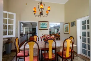 Country House in a Condominium - Image 4