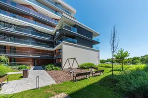 Zenit Sunrise Oasis – Garage, Balcony and SmartTV - Image 5
