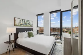 Premium 1 Bedroom Apt | Navy Yard - Buzzard Point - Image 2