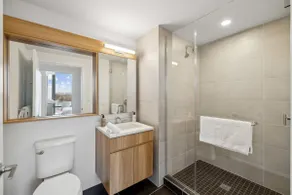 Premium 1 Bedroom Apt | Navy Yard - Buzzard Point - Image 5