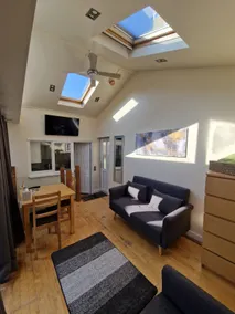 Flat in Cambridge City Center - Image 5