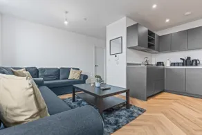 Stylish 2-Bed - Rooftop Views - Central Birmingham - Image 5