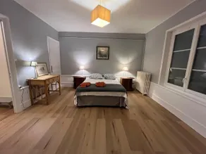 Garden-level apartment - Image 2