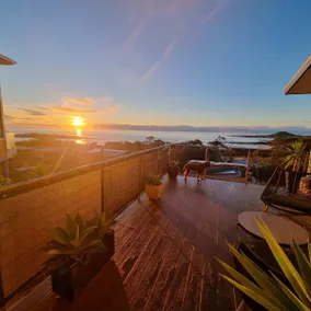 Ocean View Beach House - Image 2