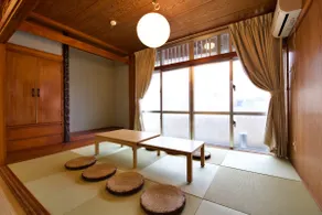 Close to the airport and the sea! Ideal for leisure * Maximum 12 people * High-speed Wi-Fi * Parking for 3 cars * ZA155 - Image 2