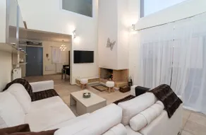 Xylokastro Panorama with Pool - Image 4