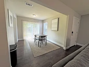 Cozy Stay in Bryan, TX - Image 4