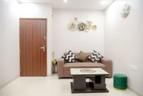 Bright & Cozy 1BHK Gurugram+Balcony|Sector42 - Image 4