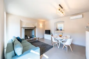 Two-room apartment in the Borghetto - Image 3