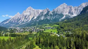 Ca'Mugo, a chalet in the magic woods, near Cortina - Image 5