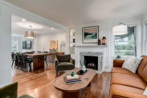 Home in Fairway near The Plaza - Image 2