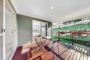 4Bed Family Home -Golden Moments - Image 5
