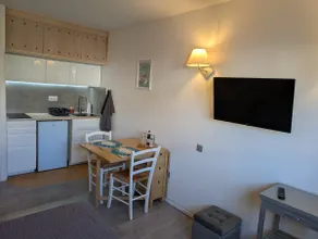 Studio with Indoor Pool - Image 4