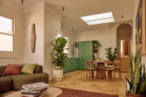 Designer Newtown Apartment + $100 Dining Voucher - Image 2