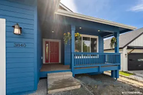 LE 17’house-beautiful lake view-5beds-12+ sleeping - Image 2