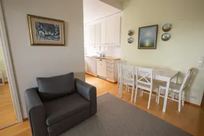 Mid Haven: Sauna,Balcony,Parking- No Hidden Fees - Image 5