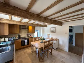 The Barn Cottage - Image 2
