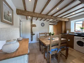 The Barn Cottage - Image 4