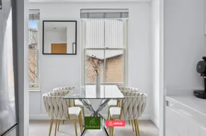 Stylish 2-Bed Apartment In Shoreditch - Image 3