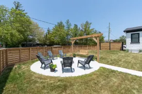 Grand Bend 5BR Retreat | Hot Tub, Fire Pit & BBQ - Image 2