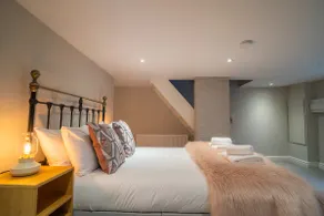 Birkdale Retreat - Image 5