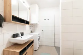 Cozy garden apartment - Image 4