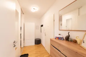 Cozy garden apartment - Image 5