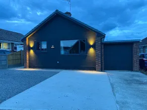 Modern 3-Bed Home, All Rooms En-Suite - Image 2
