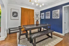 Detroit Getaway| 5BR + Hot Tub | Near Downtown - Image 3