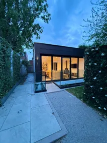Magnificent Modern House - Image 2