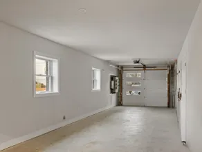 Luxe apt 20%off~3 Car Garage, 3bath~Close to NYC - Image 5