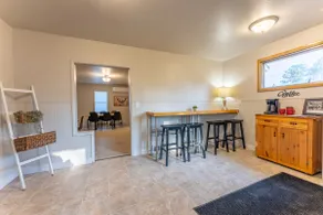 Ely Basecamp, 5 Bedroom near Whiteside Park - Image 5