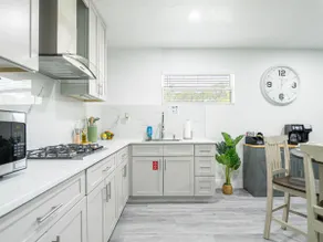 Cozy Florida Escape | 5 Min drive to Dowtown - Image 5