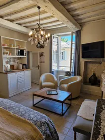 Serenity and comfort in the center of Uzès - Studio - Image 3