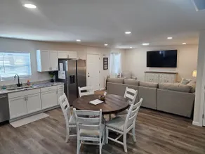 Cozy New Const. Ranch Near Park - Image 3