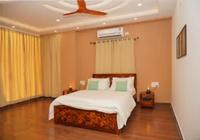 Luxe Living- 3 BHK Flat - Image 4