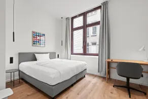 The Suites | Central Grand Family Apartment - Image 4