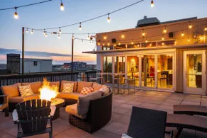 2KBD2BA Steps from Target Center+GYM+KTCHN+LNDRY - Image 2