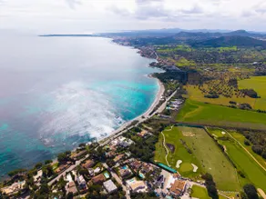 House Beach and Golf - Image 3