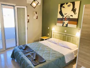 Riviera Canal D'Amour Cozy Apartment - Image 4